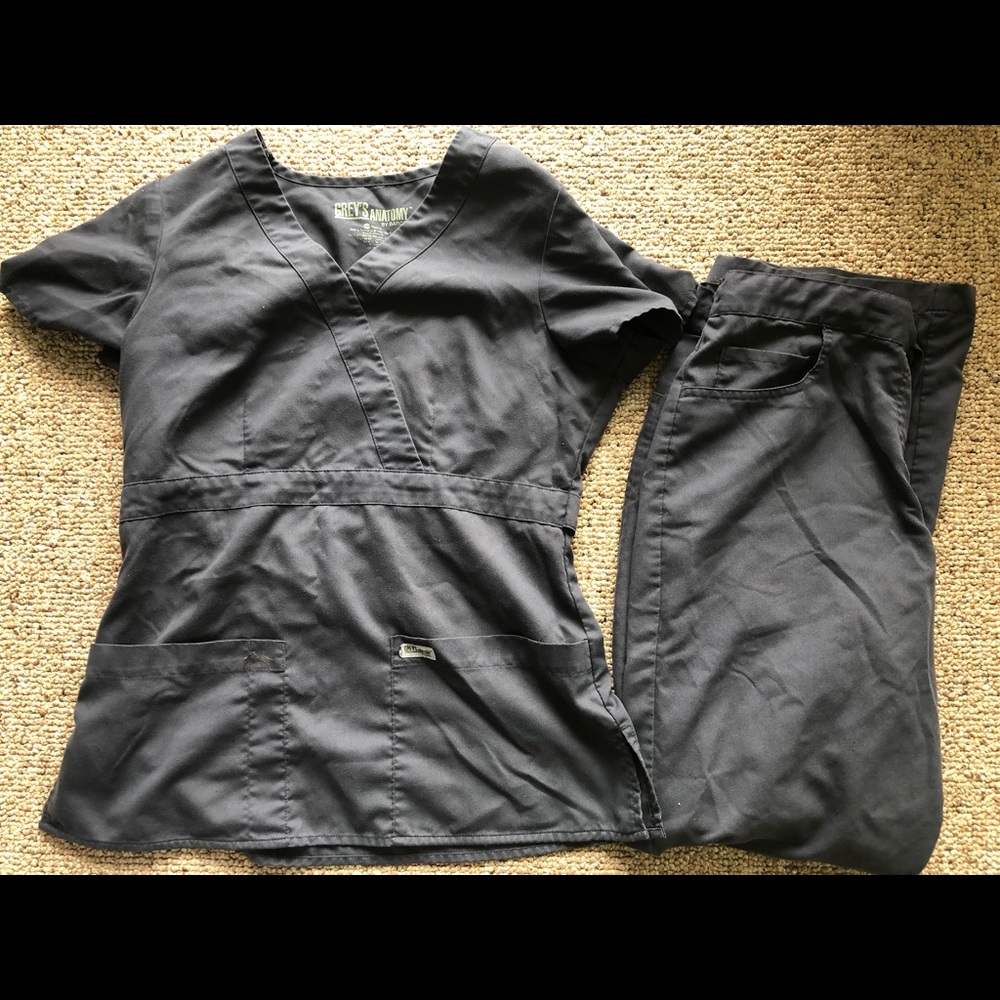 Grey’s Anatomy Scrubs Set